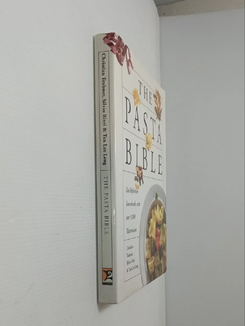 The Pasta Bible Cookbook - Christian Taubner, Silvio Rizzi, & Tan Lee Leng